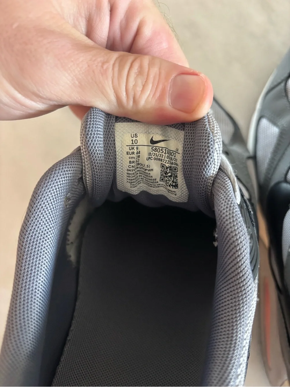 Nike men’s athletic